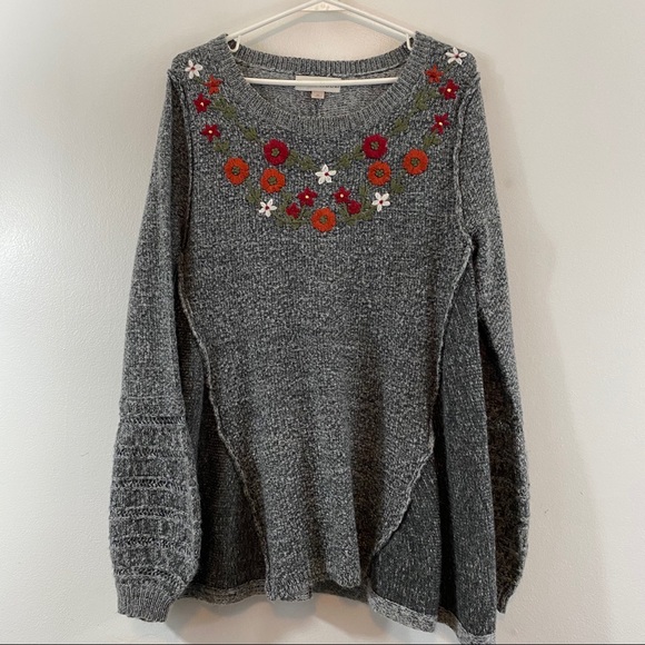 Knox Rose Target Embroidered Sweater Sz M